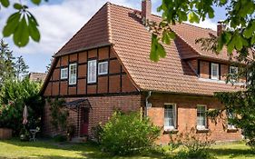 Ferienwohnung 1 Im Landhaus Am Wildpark Boek